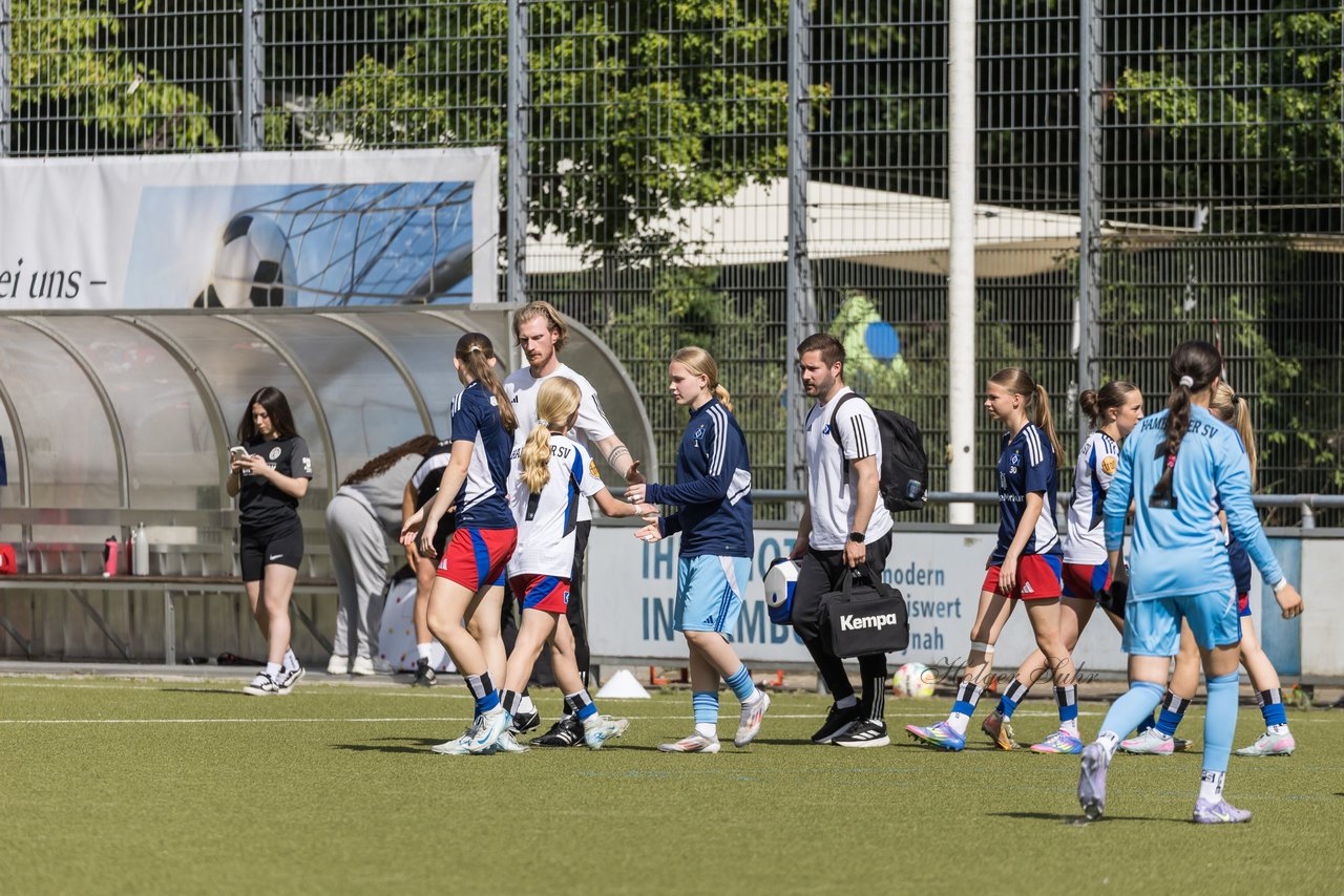 Bild 175 - wBJ Lotto Pokal Finale  Eimsbuetteler TV - Hamburger SV : Ergebnis: 0:3